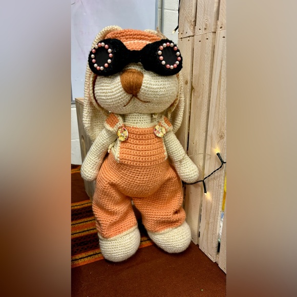 Amigurumis// Cosmic Rabbit - Picture 2 of 3